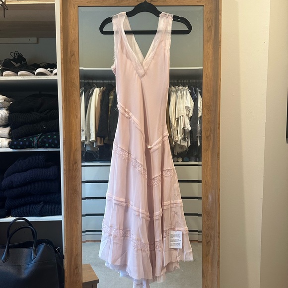 asos light pink midi dresss - Picture 2 of 2